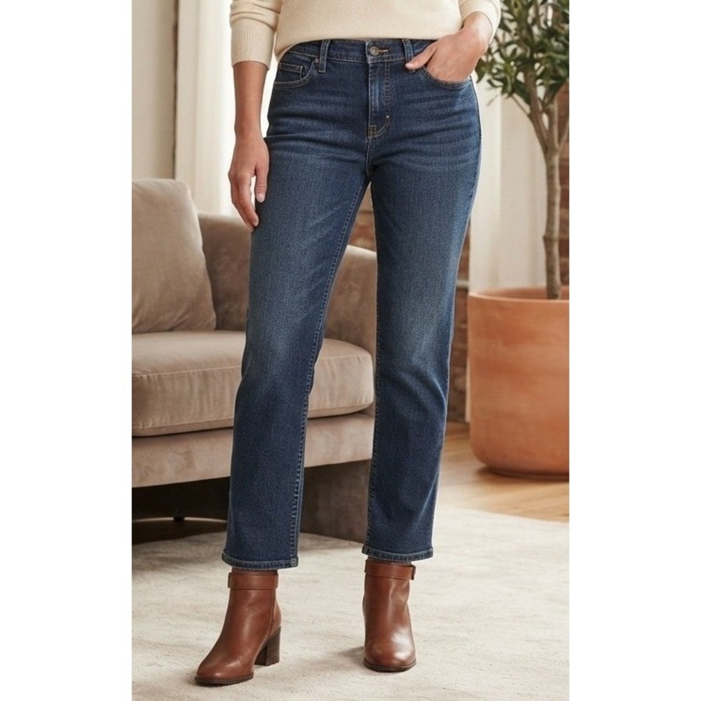 Carhartt Relaxed Fit Blue Denim Jeans Women's 14 Reg BD5383-W Med Wash Stretch